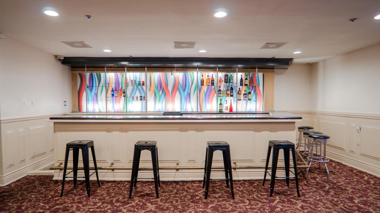 G T Hotels Inn & Suites Extended Stay Victorville Bagian luar foto