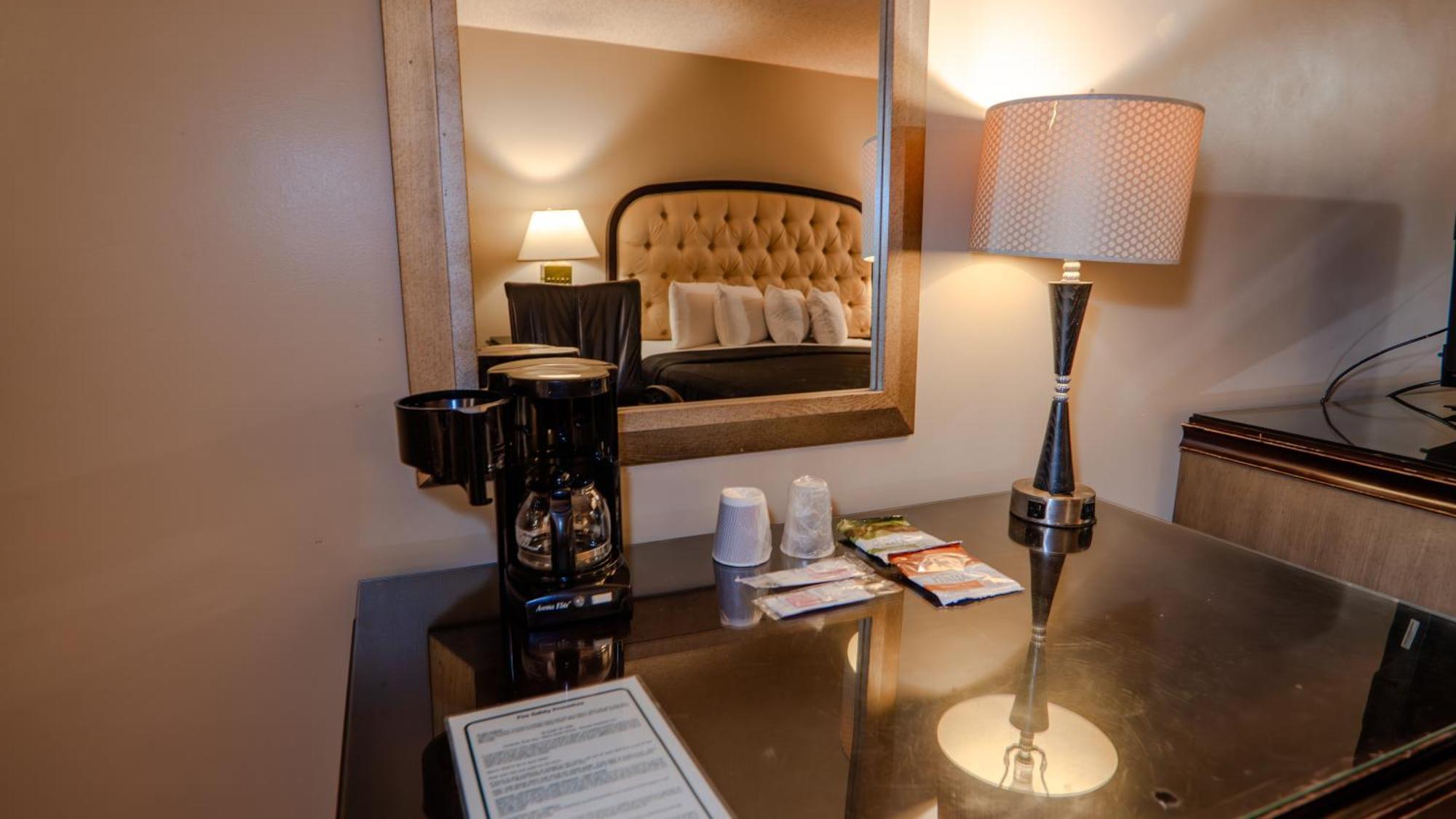 G T Hotels Inn & Suites Extended Stay Victorville Bagian luar foto