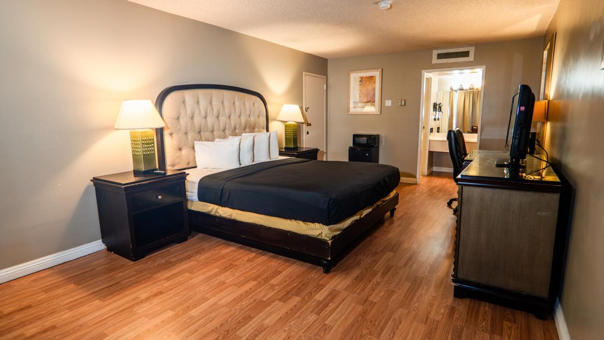 G T Hotels Inn & Suites Extended Stay Victorville Bagian luar foto