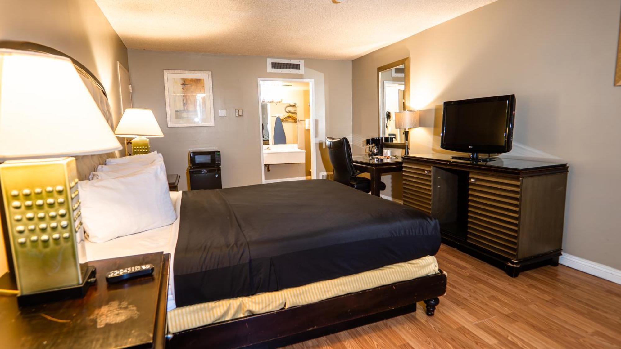 G T Hotels Inn & Suites Extended Stay Victorville Bagian luar foto